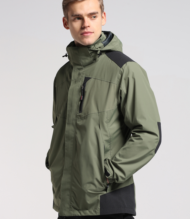 <strong>二合一戶外沖鋒衣衣定做 定制沖鋒衣工作服</strong>